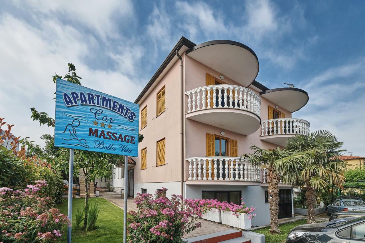 Apartment Car Umag Exterior photo